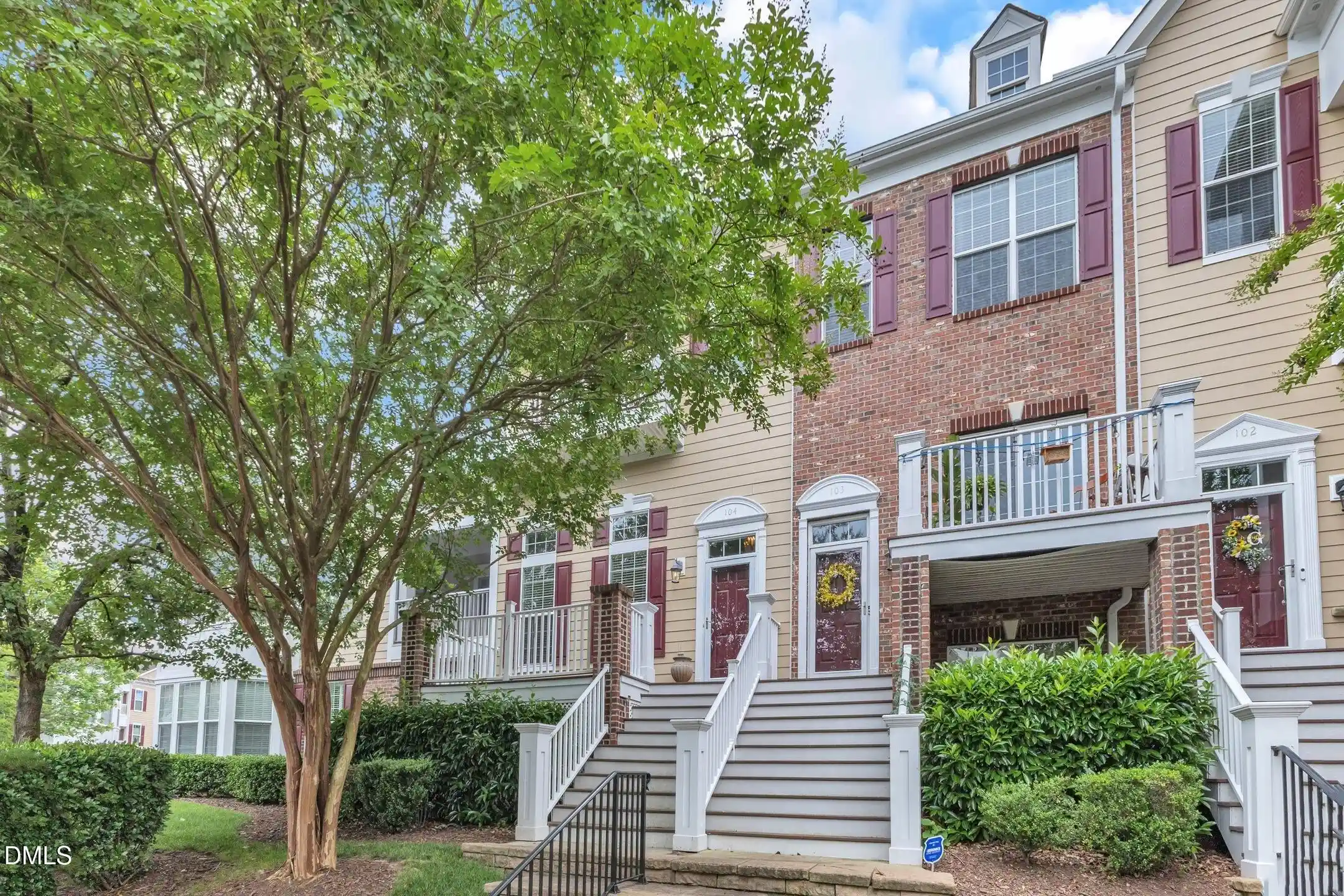 Listing Photo 2 - Condo for sale in 9211 Calabria Dr located at 9211 Calabria Dr, Raleigh, NC 27617 - Unit #104