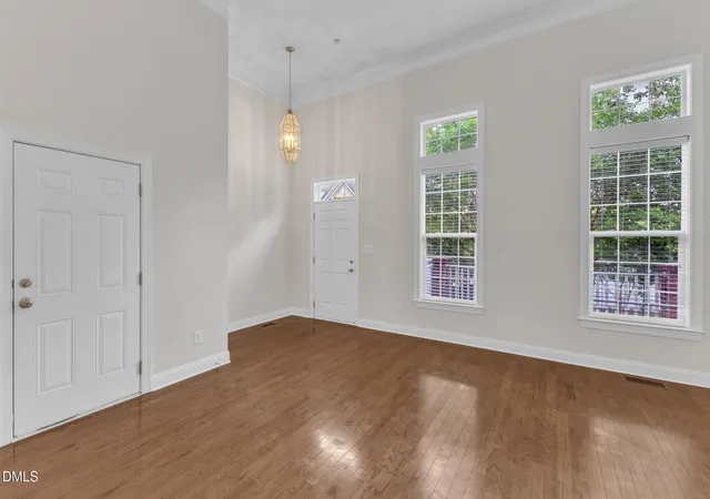 4th image of 9211 Calabria Dr, Raleigh, NC 27617