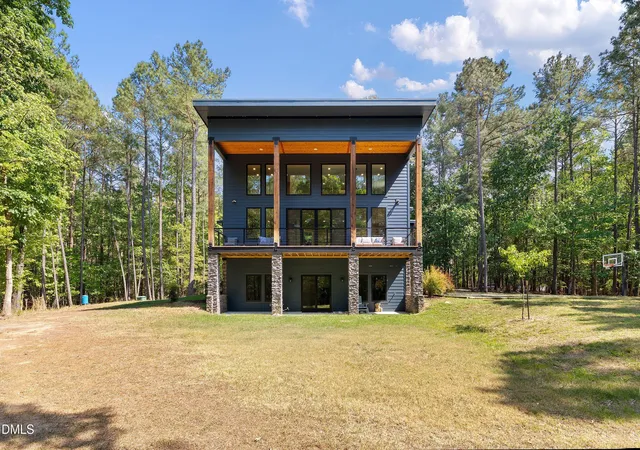 1st image of 2529 Baptist Rd, Durham, NC 27703 | MLS# 10176343
