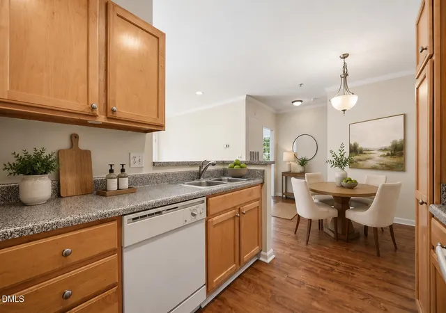 Listing Photo 4 - Condo for sale in building located at 801 Moratuck Dr, Raleigh, NC 27604 - Unit #202