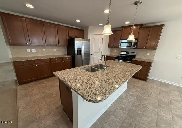 4th image of 8147 Feldwig Pl, Raleigh, NC 27616 | MLS# 10170689