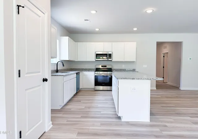 Photo 3 of Sale Pending at 255 Smith Farms Dr, Lillington, NC 27546 | MLS# 10168902 | Listing updated on 2026-09-21