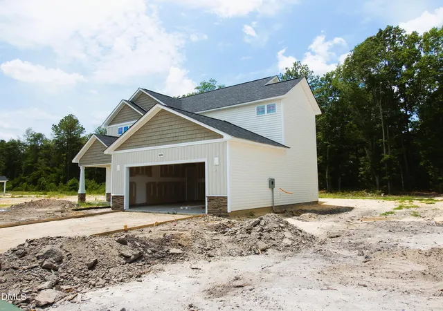 Photo 3 of Single family home for sale at 4828 Danastas Ave #(lot 31), Hope Mills, NC 28348 | MLS# 10168916 | Listing updated on 2026-09-03
