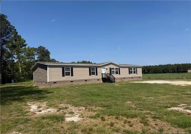 Homes for sale in Lumberton, NC | 4339 Saddletree Rd, Lumberton, NC 28360 | MLS# 762997