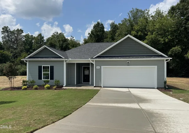 Photo 1 of Single family home for sale at 404 Lyon Ests Dr, La Grange, NC 28551 | MLS# 10169157 | Listing updated on 2026-09-20
