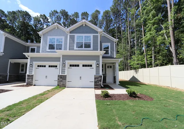 Homes for sale in Garner, NC | 2921 Spring Manor Wy, Garner, NC 27529 | MLS# 10169236
