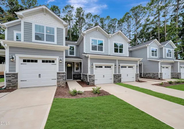 Photo 3 of Townhouse for sale at 2915 Spring Manor Way, Garner, NC 27529 | MLS# 10169244 | Listing updated on 2026-09-20