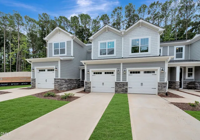 Photo 3 of Townhouse for sale at 2915 Spring Manor Way, Garner, NC 27529 | MLS# 10169244 | Listing updated on 2026-09-20