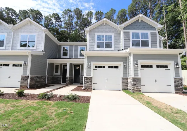 Homes for sale in Garner, NC | 2919 Spring Manor Wy, Garner, NC 27529 | MLS# 10169247