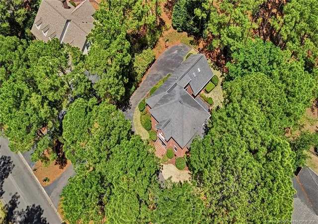 Homes for sale in Southern Pines, NC | 216 Plantation Dr, Southern Pines, NC 28387 | MLS# 763124