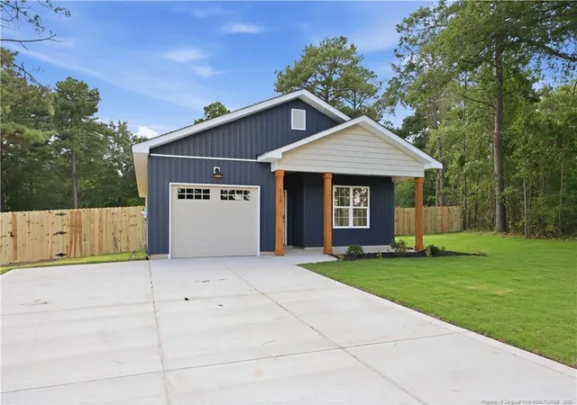 Photo 2 of Single family home for sale at 312 Scurlock Ct, Raeford, NC 28376 | MLS# 762913 | Listing updated on 2026-09-05
