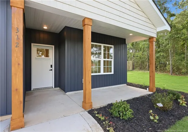 Photo 3 of Single family home for sale at 312 Scurlock Ct, Raeford, NC 28376 | MLS# 762913 | Listing updated on 2026-09-05