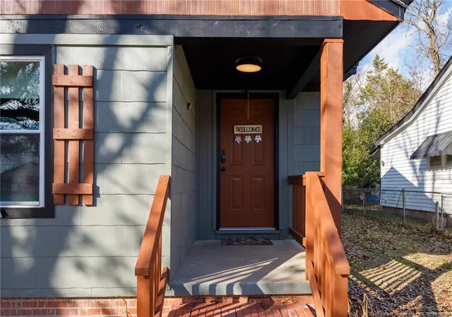Photo 3 of Single family home for sale at 212 Gertrude St, Fayetteville, NC 28303 | MLS# 763133 | Listing updated on 2026-07-18