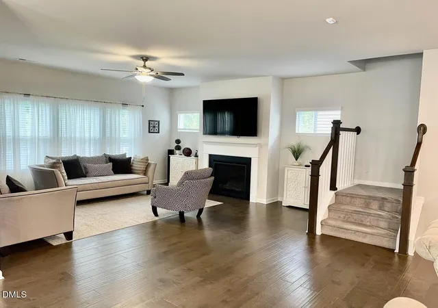 Photo 3 of Single family home for sale at 1807 Wrenn Rd, Durham, NC 27703 | MLS# 10169367 | Listing updated on 2026-07-18