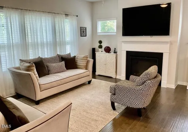 Photo 5 of Single family home for sale at 1807 Wrenn Rd, Durham, NC 27703 | MLS# 10169367 | Listing updated on 2026-07-18