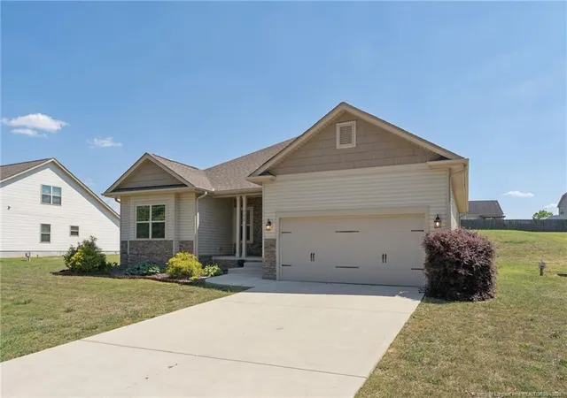 2nd image of 220 Glendale Cir, Sanford, NC 27332 | MLS# 763151