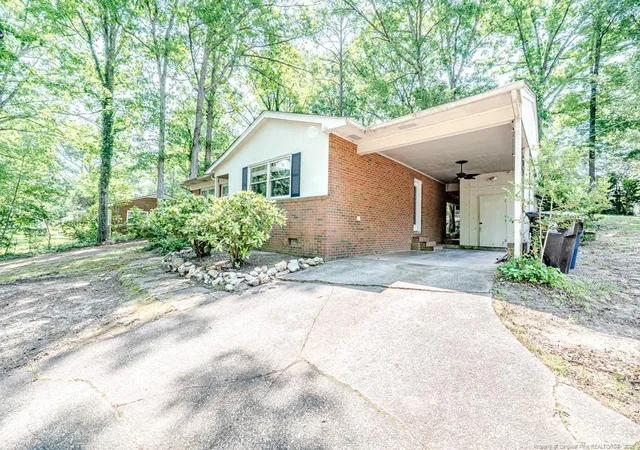 5th image of 2107 S Shoreline Dr, Sanford, NC 27330 | MLS# 763165