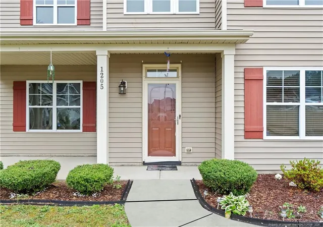 3rd image of 1205 Peppermint Ct, Fayetteville, NC 28314 | MLS# 763167