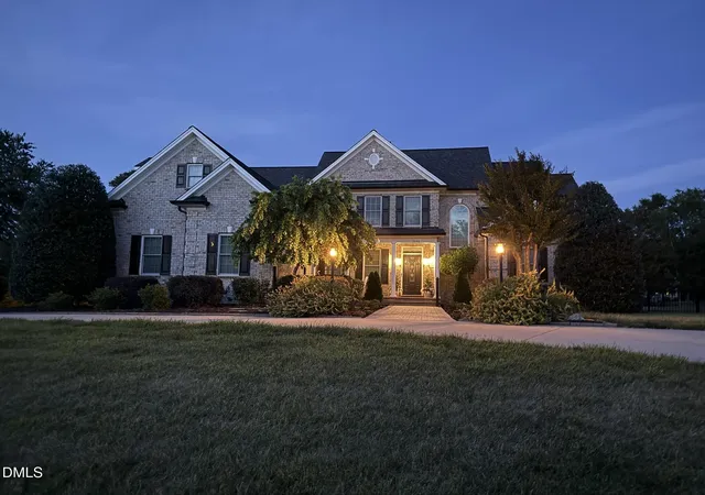 Homes for sale in Burlington, NC | 3356 Winston Dr, Burlington, NC 27215 | MLS# 10170580