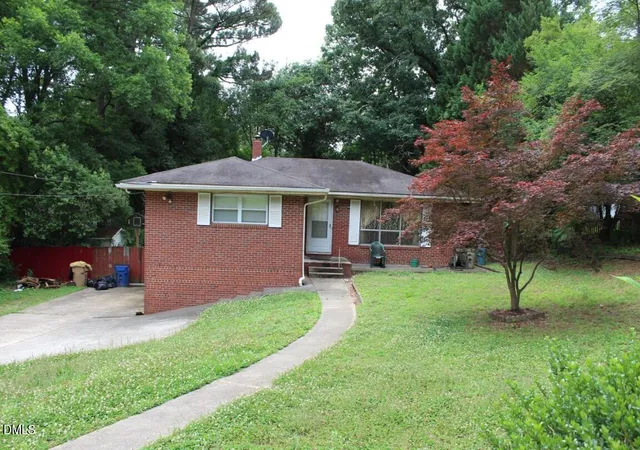 Homes for sale in Raleigh, NC | 5109 Kaplan Dr, Raleigh, NC 27606 | MLS# 10169547