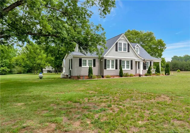 3rd image of 6290 Regan Church Rd, Lumberton, NC 28358 | MLS# 763187