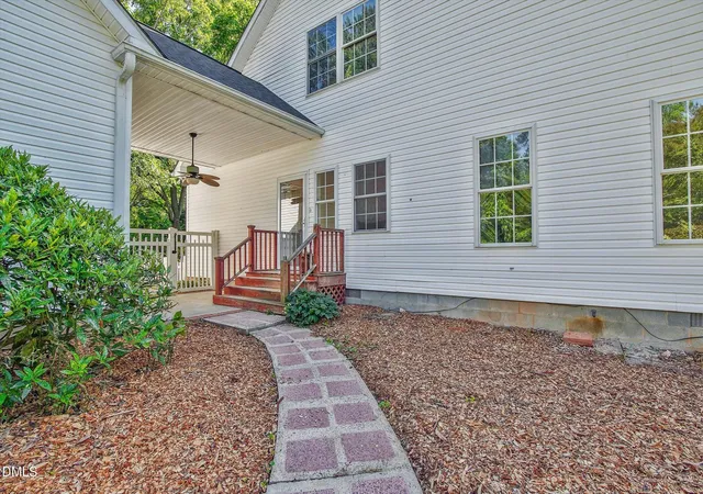 3rd image of 4918 Brant Hill Ln, Hillsborough, NC 27278 | MLS# 10170804