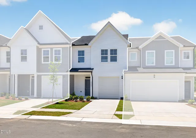 4th image of 3302 Bailey Lake Dr, Fuquay Varina, NC 27526 | MLS# 10169553