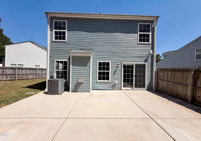 5th image of 6005 Silkwater Ct, Raleigh, NC 27610 | MLS# 10169596