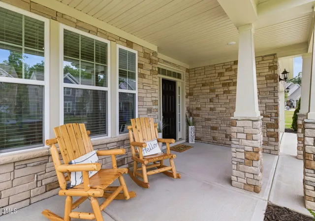 Photo 3 of Single family home for sale at 852 Golden Plum Ln, Zebulon, NC 27597 | MLS# 10177115 | Listing updated on 2026-07-18