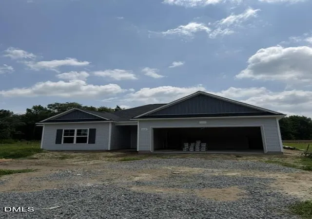 Homes for sale in La Grange, NC | 214 Hill Valley Dr, La Grange, NC 28551 | MLS# 10169690