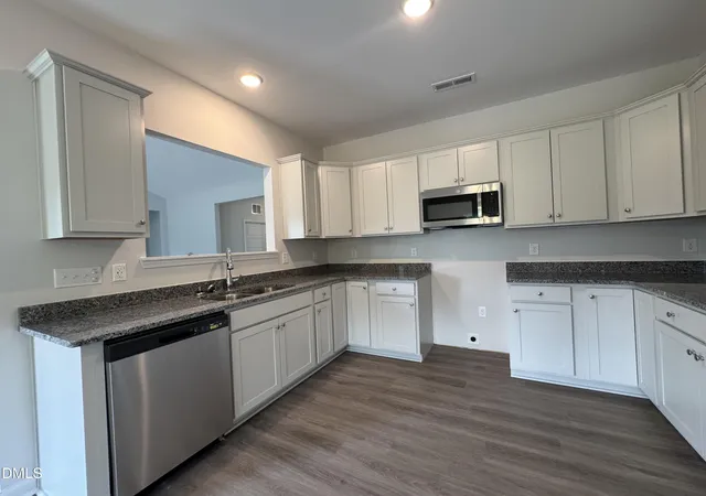 Photo 3 of Single family home for sale at 214 Hl Valley Dr, La Grange, NC 28551 | MLS# 10169690 | Listing updated on 2026-09-20