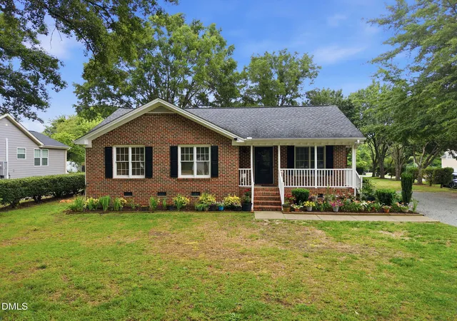 1st image of 732 Wagstaff Rd, Fuquay Varina, NC 27526 | MLS# 10170437