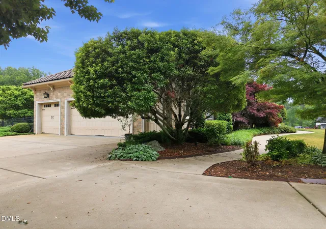 5th image of 305 Hidden Lake Dr, Youngsville, NC 27596 | MLS# 10169703