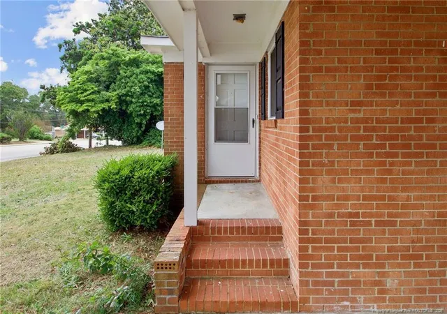 Photo 4 of Sale Pending at 502 Santa Fe Dr, Fayetteville, NC 28303 | MLS# 763233 | Listing updated on 2026-07-18