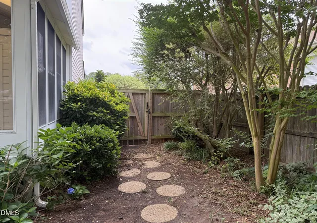 30th image of 3241 Lake Woodard Dr, Raleigh, NC 27604 | MLS# 10172368