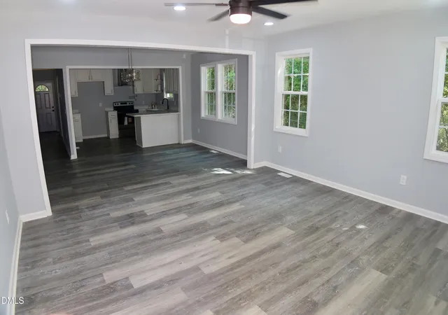 Photo 4 of Single family home for sale at 331 Cross Crk St, Fayetteville, NC 28301 | MLS# 10172227 | Listing updated on 2026-07-18