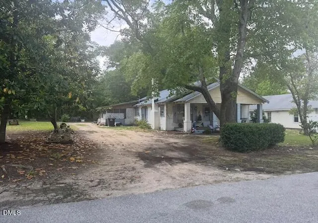 Homes for sale in Lillington, NC | 808 S 12th St, Lillington, NC 27546 | MLS# 10172087