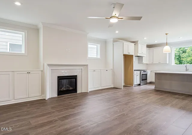 Photo 4 of Sale Pending at 337 Catheys Crk Cir, Wendell, NC 27591 | MLS# 10169726 | Listing updated on 2026-08-30