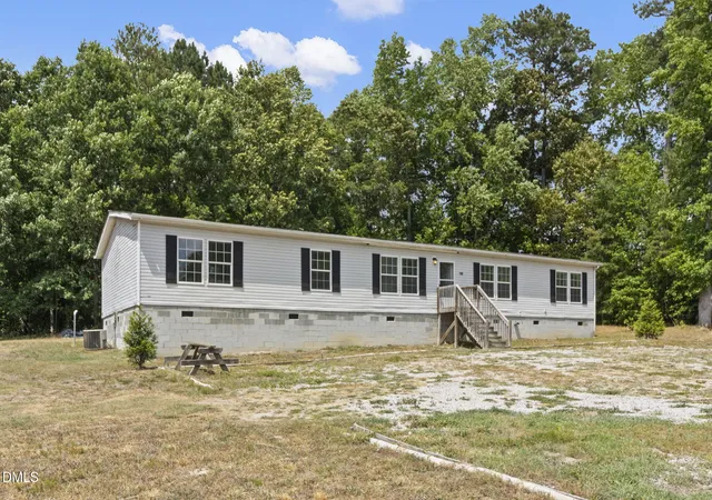 Homes for sale in Zebulon, NC | 190 Upchurch Rd, Zebulon, NC 27597 | MLS# 10175230