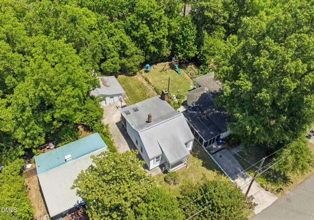 Photo 3 of Single family home for sale at 2014 Wa Ave, Durham, NC 27707 | MLS# 10169775 | Listing updated on 2026-07-18