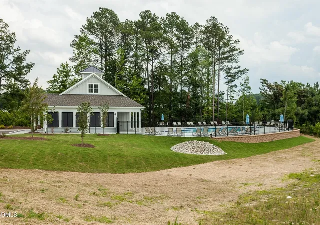 39th image of 1047 Diamond Dove Ln, Apex, NC 27502 | MLS# 10171084