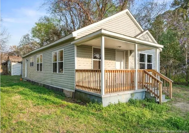 2nd image of 313, 315 S Racepath St, Fayetteville, NC 28301 | MLS# 763189
