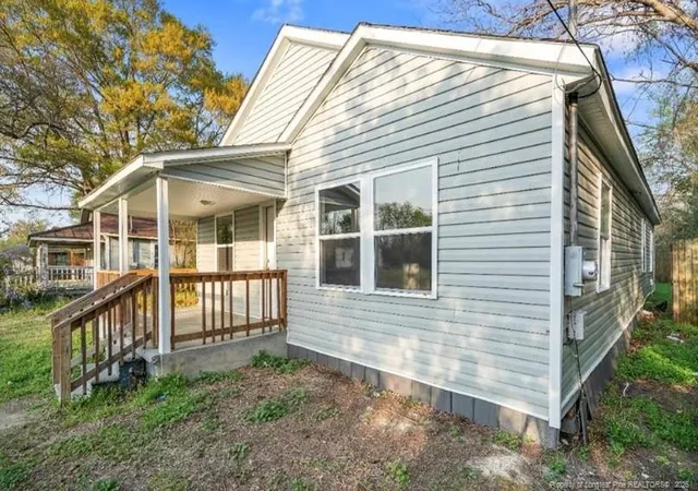 3rd image of 313, 315 S Racepath St, Fayetteville, NC 28301 | MLS# 763189