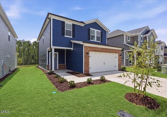 Photo 3 of Single family home for sale at 1504 Hatteras Rd, Durham, NC 27703 | MLS# 10171748 | Listing updated on 2026-10-02