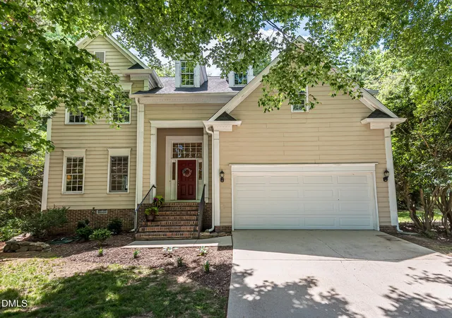Homes for sale in Cary, NC | 107 Walmsley Ct, Cary, NC 27519 | MLS# 10170635
