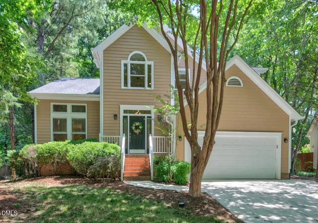 1st image of 123 Tremont Cir, Chapel Hill, NC 27516 | MLS# 10170608