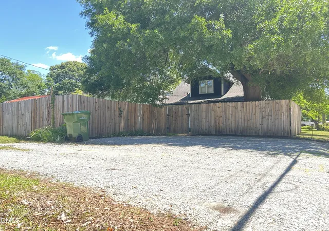 44th image of 541 Roanoke Ave, Roanoke Rapids, NC 27870 | MLS# 10170864