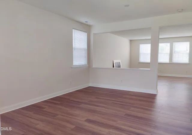 Photo 4 of Single family home for sale at 4011 Oatgrass Ln, Raleigh, NC 27604 | MLS# 10169878 | Listing updated on 2026-09-04