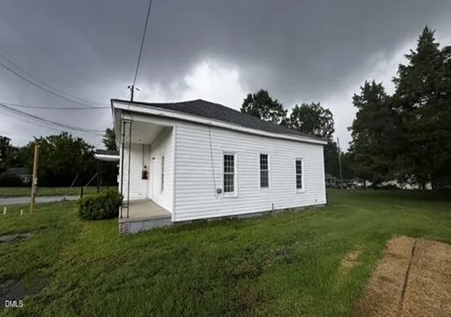 2nd image of 800 E Raleigh Blvd, Rocky Mount, NC 27801 | MLS# 10171402
