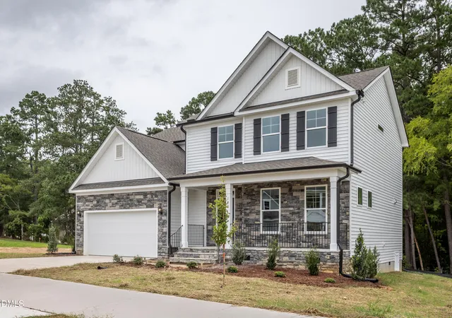 Photo 2 of Single family home for sale at 107 Arundel Dr, Archer Lodge, NC 27527 | MLS# 10169903 | Listing updated on 2026-09-20